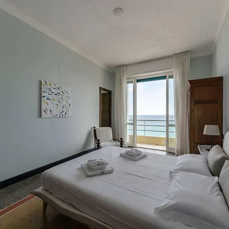 Hintown Fronte Mare A