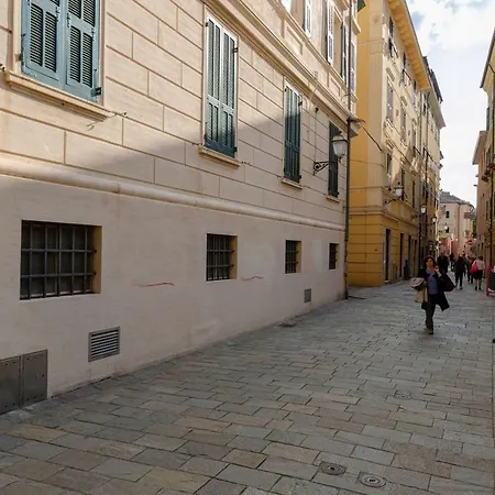 Hintown Fronte Mare A Apartment *
