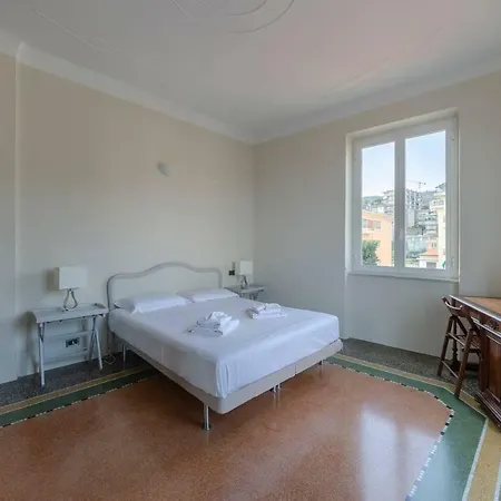 Apartment Hintown Fronte Mare A Varazze