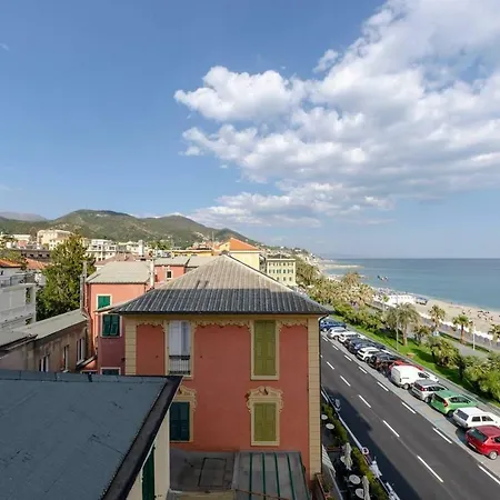 Hintown Fronte Mare A Apartman *