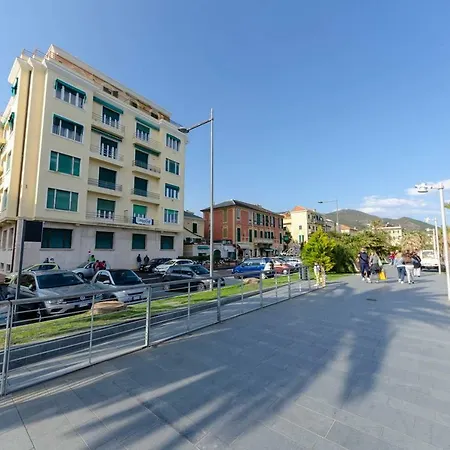 Apartman Hintown Fronte Mare A Varazze