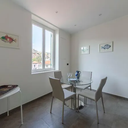 Apartman Hintown Fronte Mare A